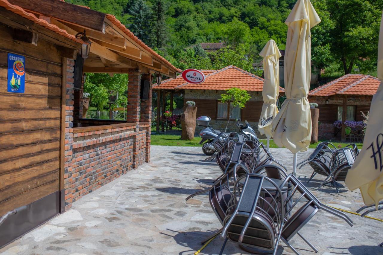 Etno Selo Svodje Daire Vlasotince Dış mekan fotoğraf