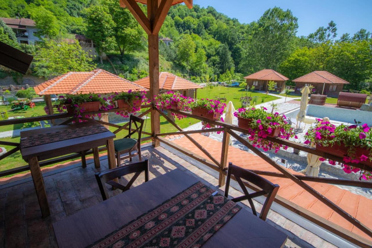 Etno Selo Svodje Daire Vlasotince Dış mekan fotoğraf